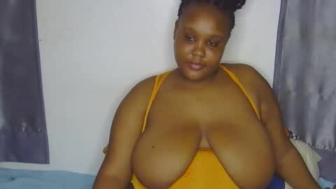 Snapshot of loveytiana chatting on 03-13-26, 08:10 loveytiana online show from 03-13-26, 08:10