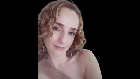 Snapshot of loving__lily chatting on 02-23-25, 09:16 loving online show from 02-23-25, 09:16