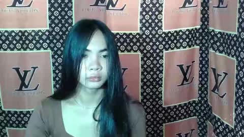 loving_rhean online show from 11-19-25, 12:54