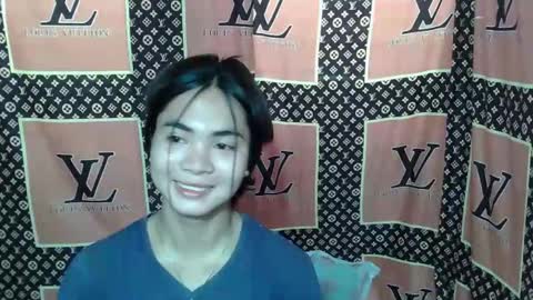 loving_rhean online show from 11-21-25, 01:48