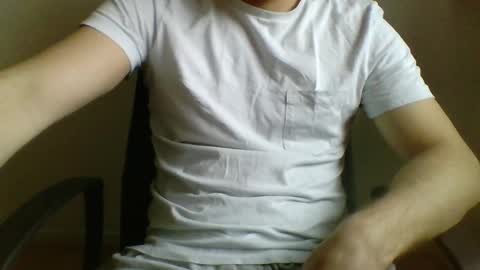 Snapshot of loxygen chatting on 01-08-25, 01:52 loxygen online show from 01-08-25, 01:52