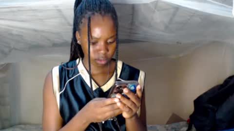 loyalcutic online show from 01-14-25, 07:17