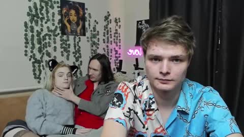 VECTORSTEVEPVT IS OPEN online show from 02-12-25, 10:24