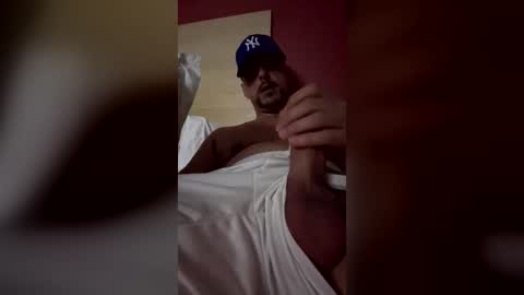Sexy Hot Hairy Man online show from 07-28-26, 11:15