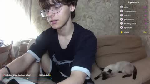 Snapshot of lra_viva178 chatting on 06-08-26, 03:34 lra_viva178 online show from 06-08-26, 03:34