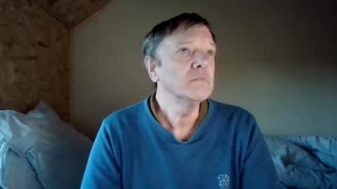 Snapshot of lu485947452685 chatting on 11-17-25, 01:39 lu485947452685 online show from 11-17-25, 01:39