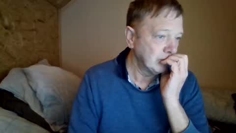 Snapshot of lu485947452685 chatting on 12-02-25, 05:52 lu485947452685 online show from 12-02-25, 05:52