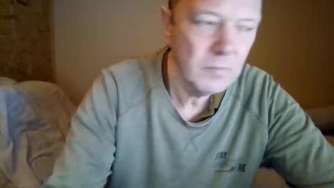 Snapshot of lu485947452685 chatting on 12-14-25, 05:51 lu485947452685 online show from 12-14-25, 05:51