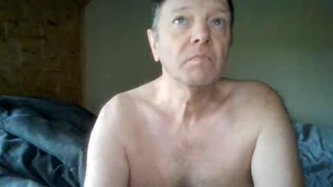 Snapshot of lu485947452685193669 chatting on 05-18-26, 12:22 lu485947452685193669 online show from 05-18-26, 12:22
