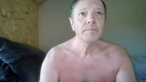 Snapshot of lu485947452685193669 chatting on 05-25-26, 11:05 lu485947452685193669 online show from 05-25-26, 11:05