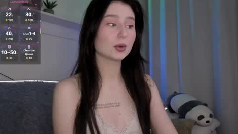 Snapshot of lua__19 chatting on 04-28-26, 05:07 Lua online show from 04-28-26, 05:07