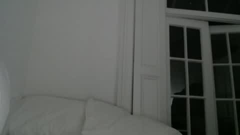 luana online show from 10-23-25, 09:35