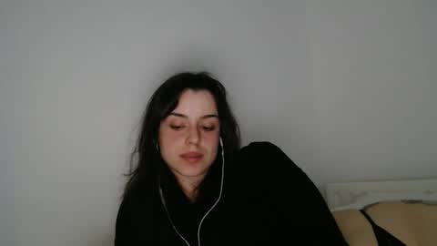 luana online show from 11-07-25, 10:43