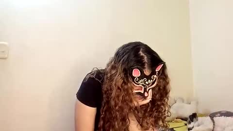 luana_winner online show from 09-12-25, 04:45