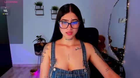 Luana online show from 12-12-24, 02:11