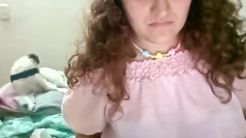 Snapshot of luanapowerful chatting on 01-16-25, 02:19 luanapowerful online show from 01-16-25, 02:19