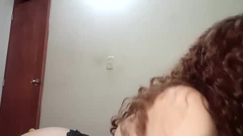 Snapshot of luanapowerful chatting on 01-29-25, 03:54 luanapowerful online show from 01-29-25, 03:54