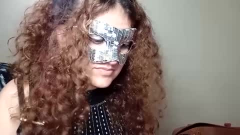 Snapshot of luanapowerful chatting on 02-20-25, 01:57 luanapowerful online show from 02-20-25, 01:57