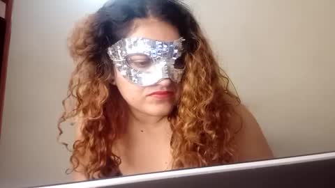 Snapshot of luanapowerful chatting on 09-14-25, 05:45 luanapowerful online show from 09-14-25, 05:45