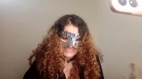 Snapshot of luanapowerful chatting on 09-25-25, 04:38 luanapowerful online show from 09-25-25, 04:38