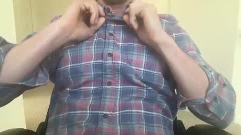 Snapshot of luca1010101010 chatting on 04-15-26, 02:57 luca1010101010 online show from 04-15-26, 02:57