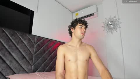 Luca Ferrer online show from 02-22-25, 03:01