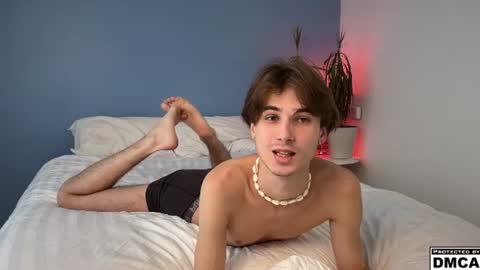 Snapshot of lucacharm chatting on 08-05-26, 12:19 lucacharm online show from 08-05-26, 12:19