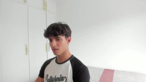 lucacosta19 online show from 05-22-26, 07:30