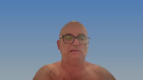 Snapshot of lucas10004 chatting on 12-13-24, 03:49 lucas10004 online show from 12-13-24, 03:49