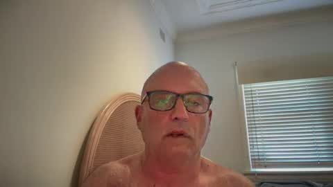 Snapshot of lucas10004 chatting on 02-06-25, 11:48 lucas10004 online show from 02-06-25, 11:48