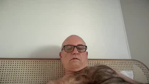 Snapshot of lucas10004 chatting on 10-01-25, 06:19 lucas10004 online show from 10-01-25, 06:19