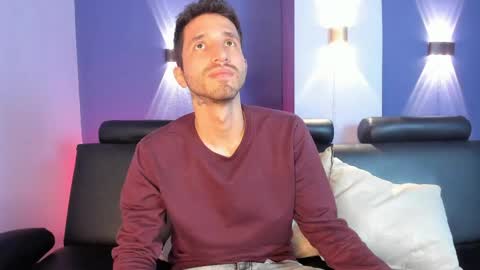 Lucas online show from 04-16-26, 03:07