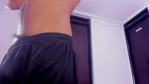 Snapshot of lucas_cruz1 chatting on 06-25-26, 05:12 lucas_cruz1 online show from 06-25-26, 05:12