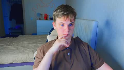 Lucas Gill online show from 02-10-26, 12:31