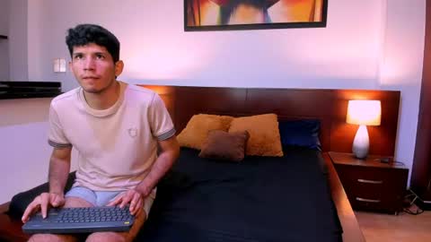 Snapshot of lucas_dream chatting on 06-23-26, 11:41 lucas_dream online show from 06-23-26, 11:41