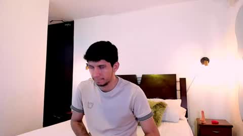Snapshot of lucas_dream chatting on 06-30-26, 11:33 lucas_dream online show from 06-30-26, 11:33