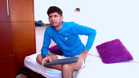 Snapshot of lucas_dream chatting on 07-13-26, 11:57 lucas_dream online show from 07-13-26, 11:57