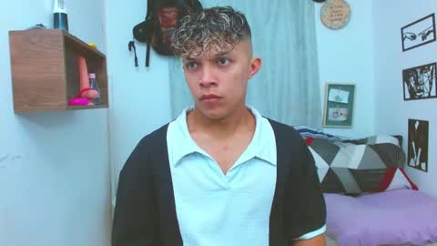 Lucas Luxx online show from 10-04-25, 01:31