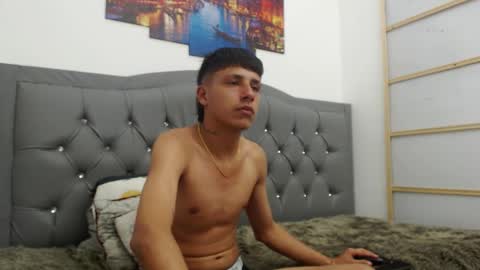 Snapshot of lucas_rivass chatting on 11-06-25, 10:10 LUCAS RIVAS online show from 11-06-25, 10:10