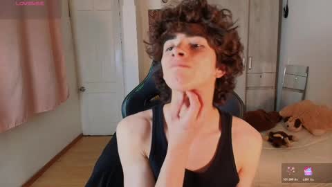 lucas_xo online show from 11-30-25, 07:12
