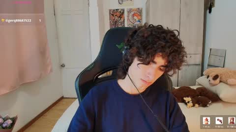 lucas_xo online show from 02-05-26, 12:48