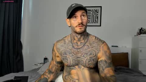 lucasexclusive online show from 11-13-25, 05:39