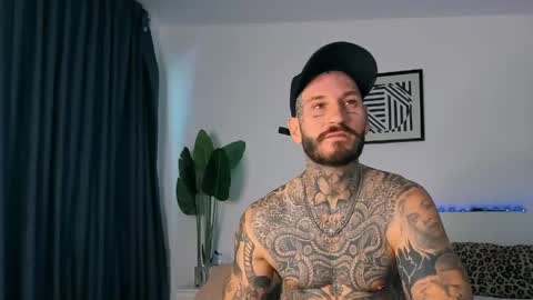 Snapshot of lucasexclusive chatting on 05-23-26, 03:34 lucasexclusive online show from 05-23-26, 03:34