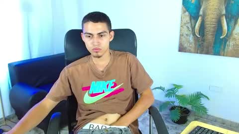 Lucas online show from 04-24-26, 10:23