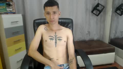 LucassSmith11 online show from 05-26-26, 02:51