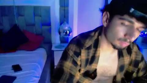 Snapshot of lucasthomson_ chatting on 06-18-26, 09:58 lucasthomson_ online show from 06-18-26, 09:58