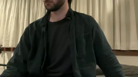 lucca_d123 online show from 04-13-26, 05:46