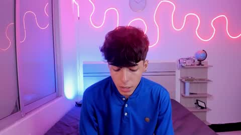 Snapshot of luccas_ferreira chatting on 11-19-25, 06:52 Luccas Ferreira online show from 11-19-25, 06:52