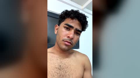 Snapshot of luccascarter chatting on 06-07-26, 12:48 Luccas online show from 06-07-26, 12:48