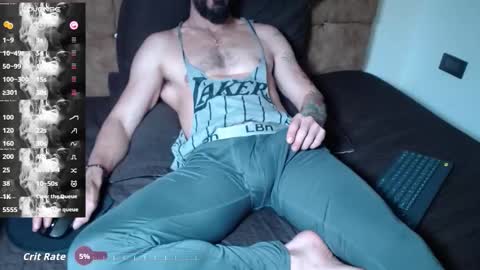 felipe online show from 12-20-25, 04:14